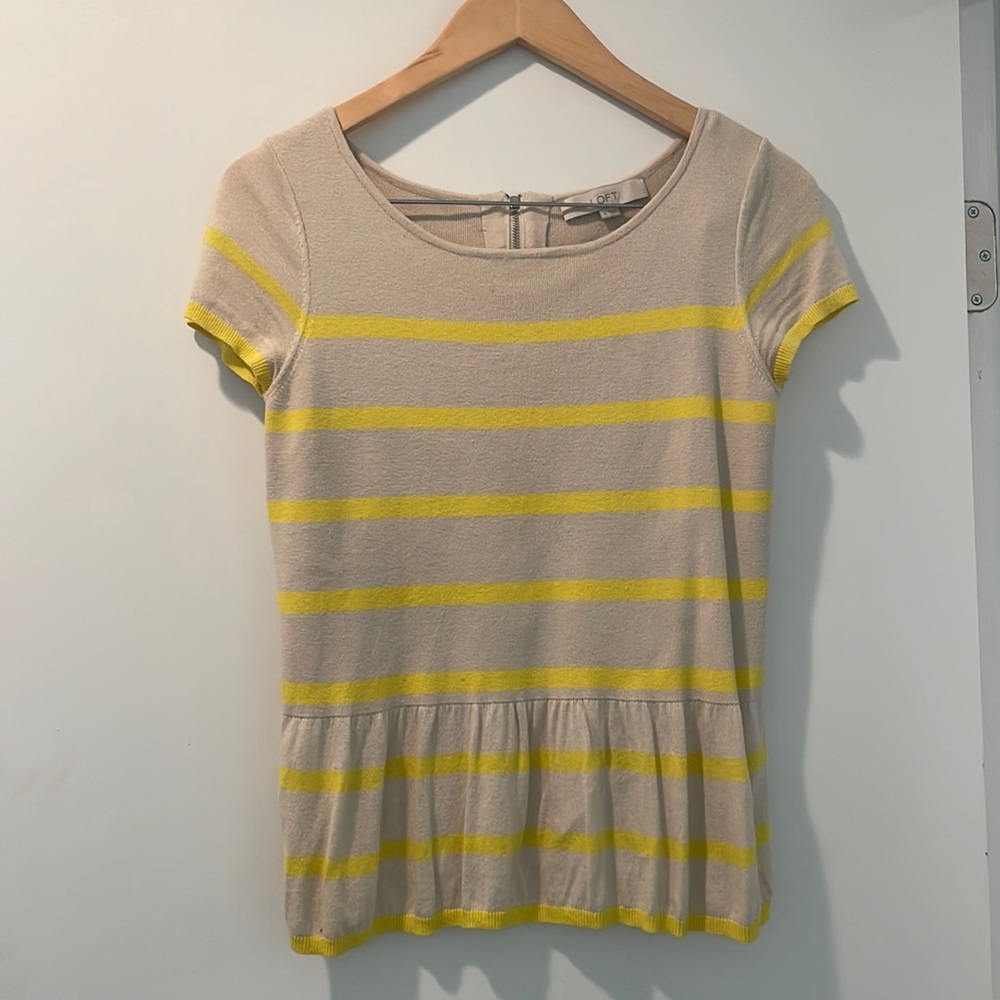 Anne Taylor Loft shirt sleeve sweater